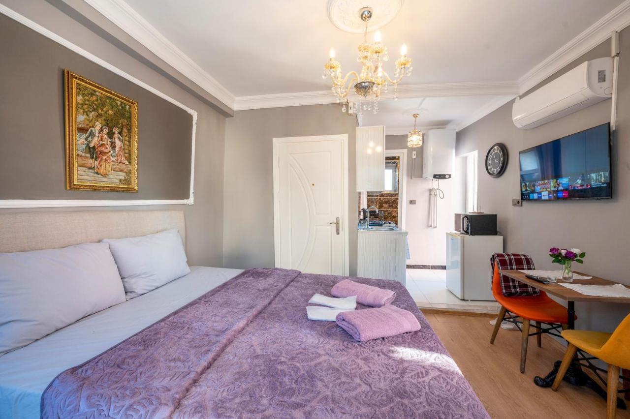 Chanel Suits Aparthotel Istanbul