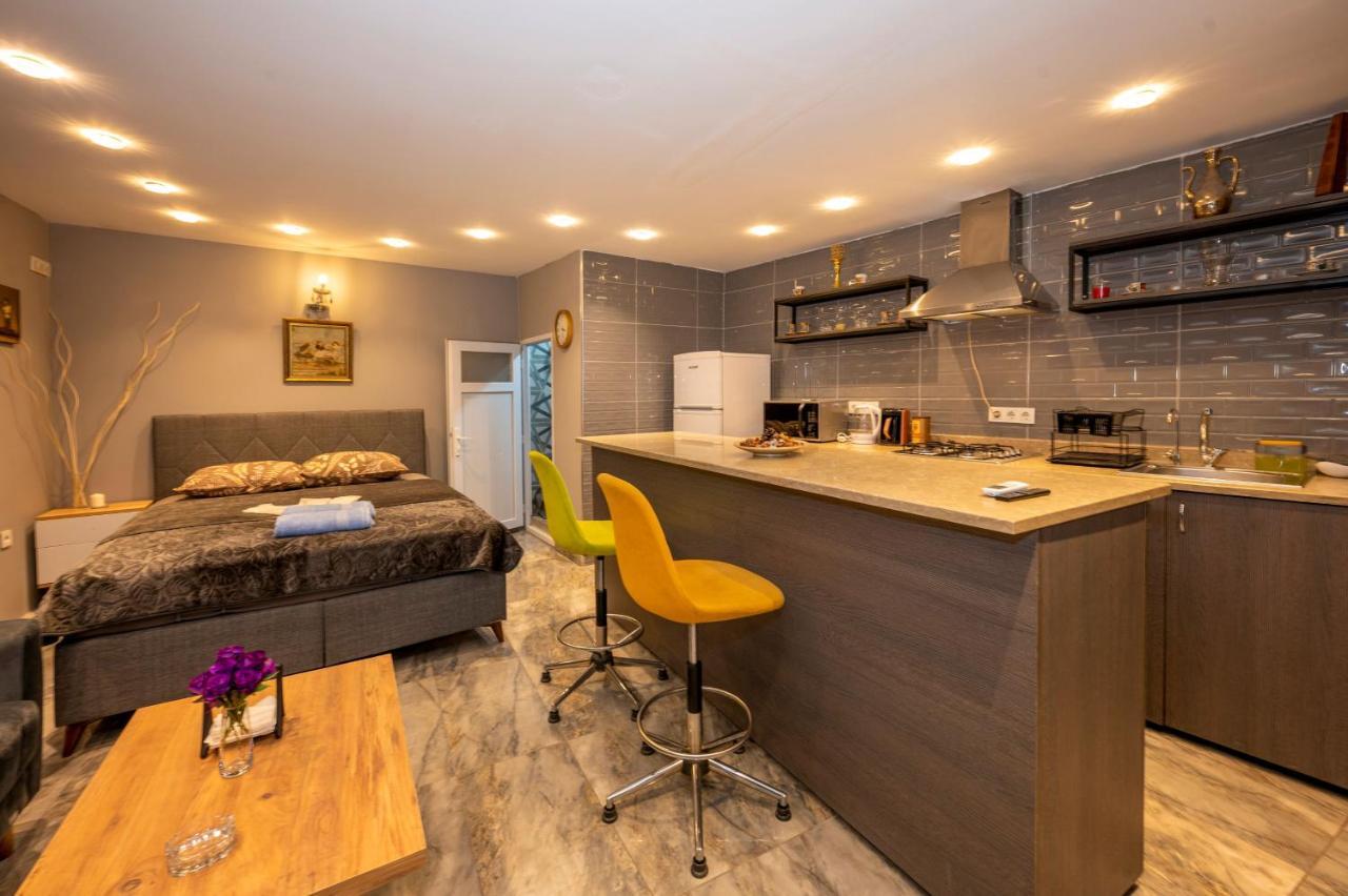 Apart Otel Chanel Suits İstanbul